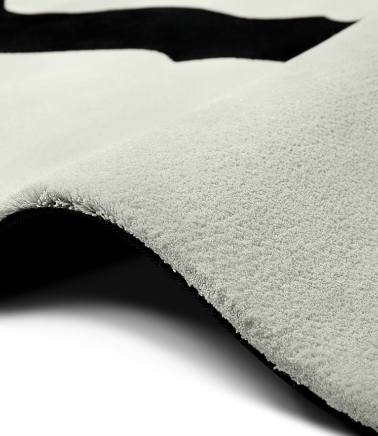 Details Vase Rug by Rug'Society